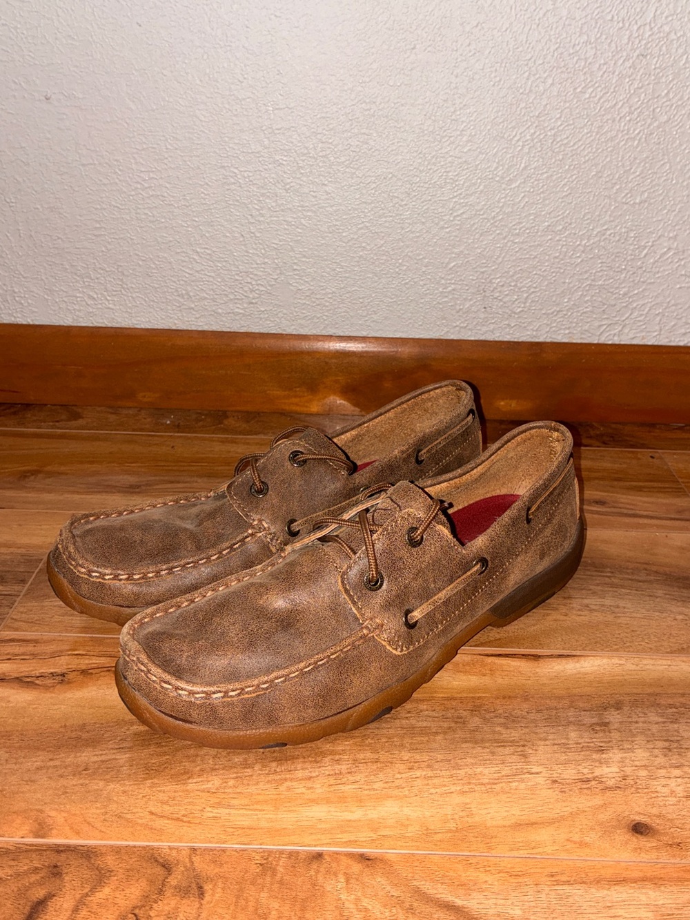 Twisted X Women’s Boat Shoe Driving Moc, brown leather - size 9.5